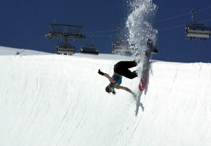 Red Bull: Chicks Who Shred