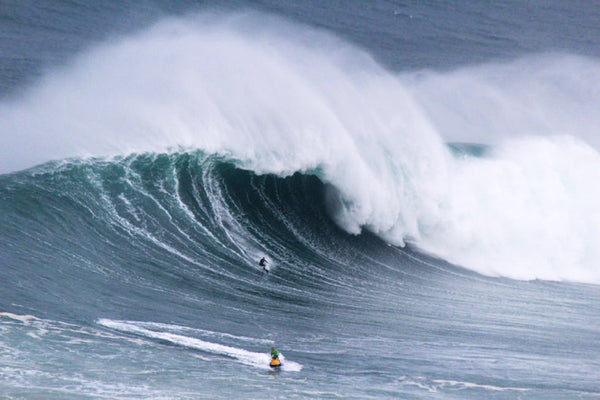 Nazaré: Halloween Bombs