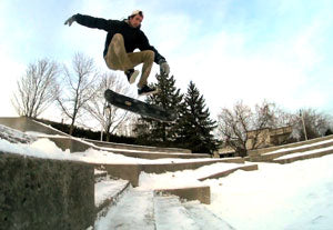 AMBITION SNOWSKATES PRESENTS 